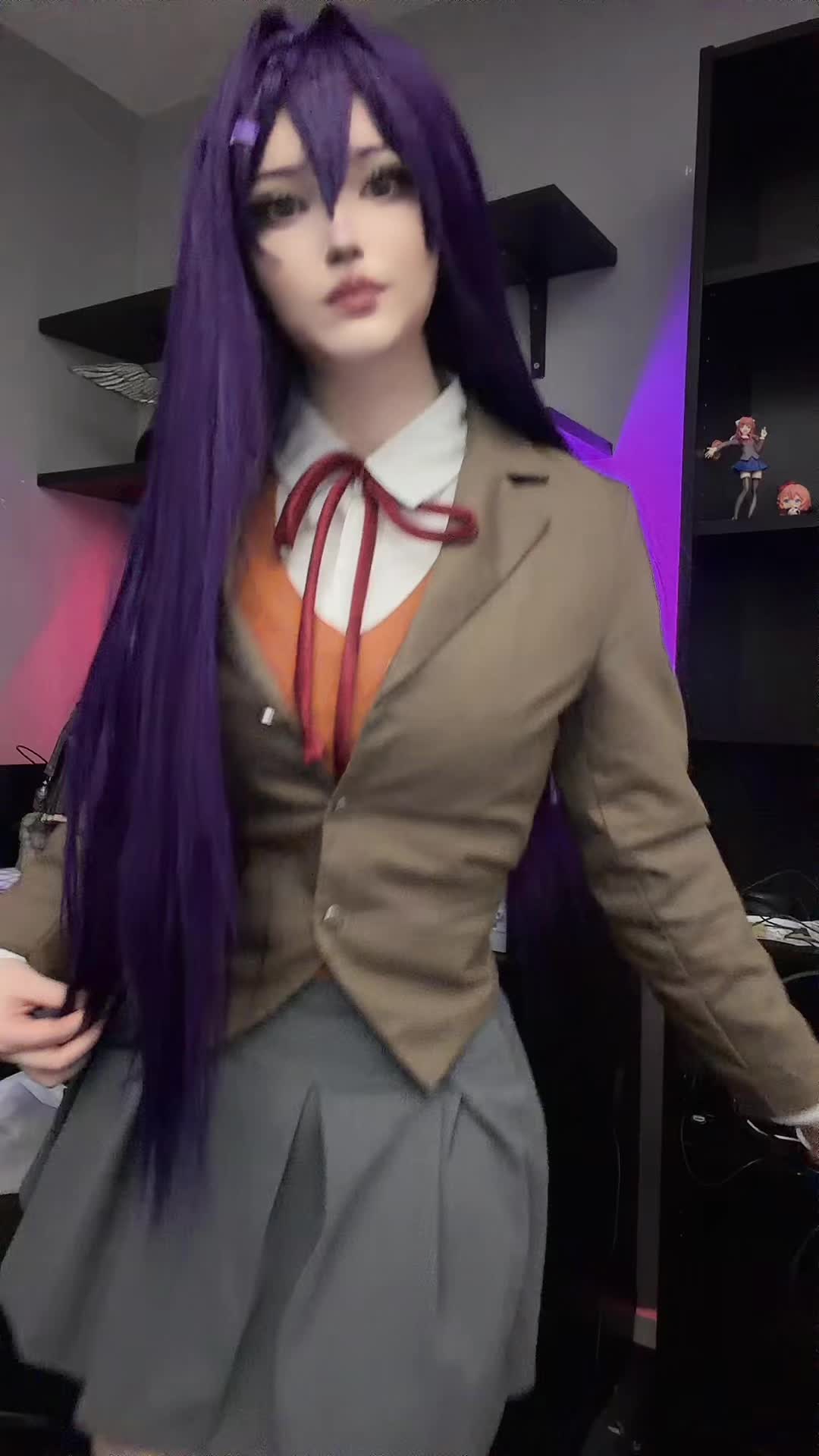 @Twitch.tv/riacalla