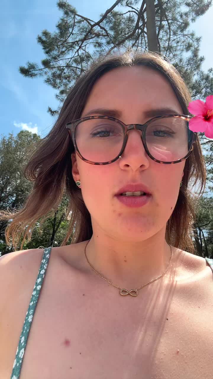 @Angelina
