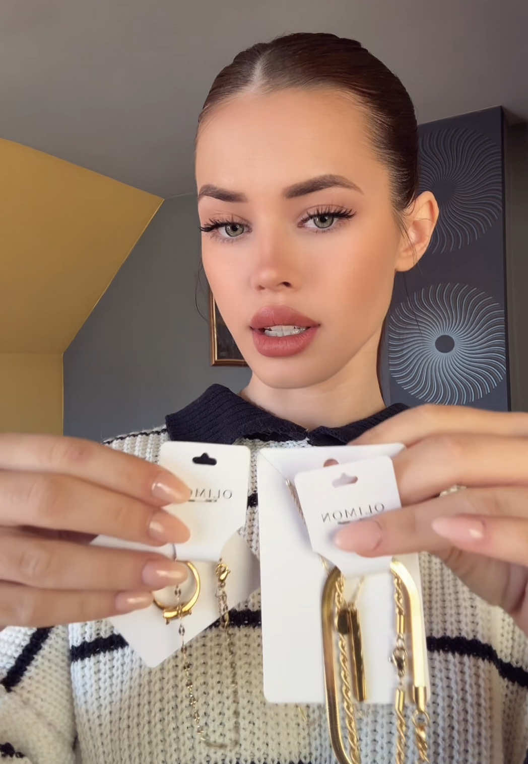 @𝐈𝐕𝐄𝐋𝐈𝐍𝐀