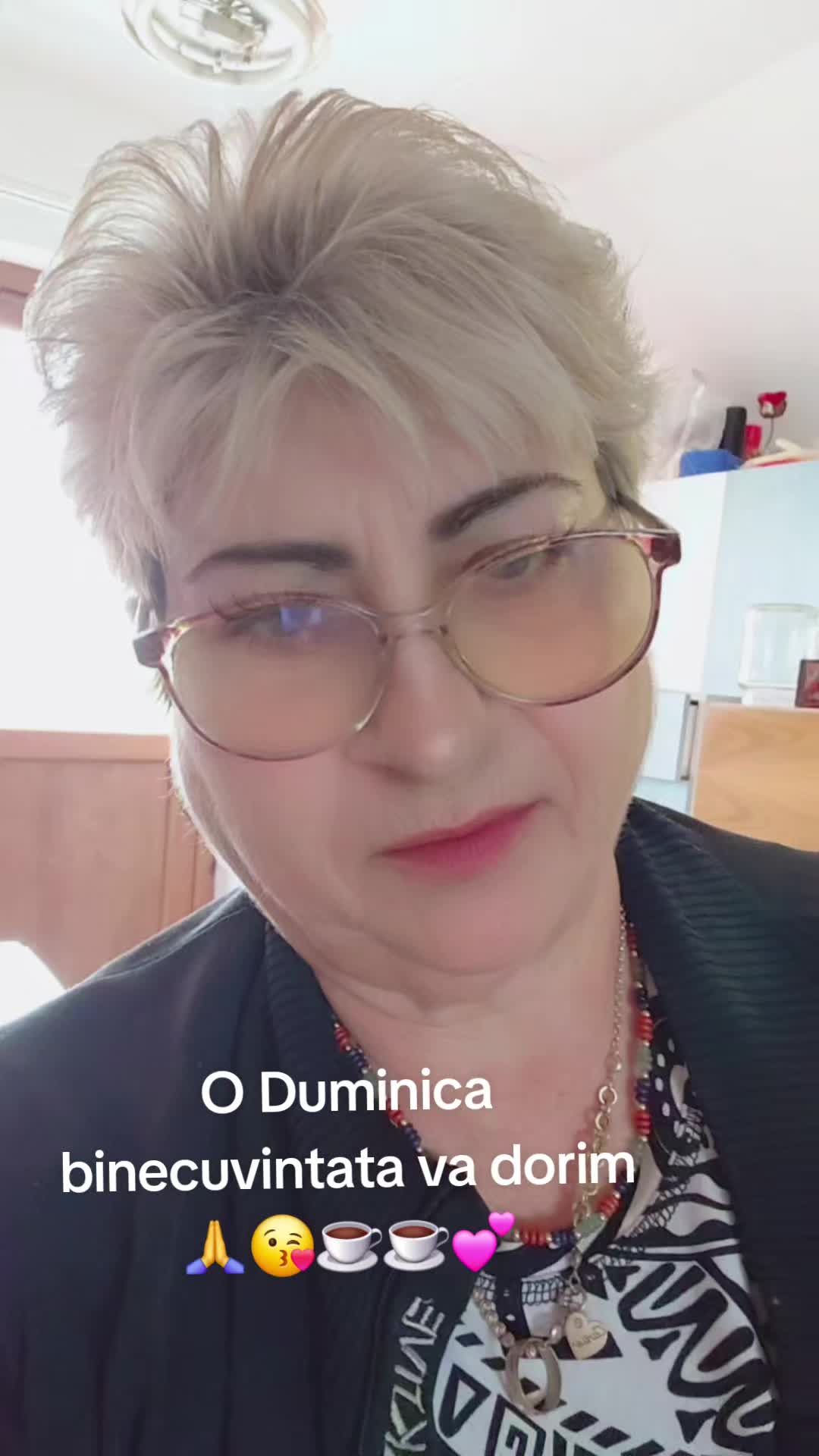 @Elyilie