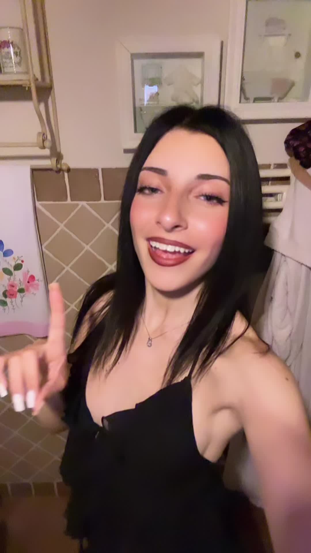 @𝓰𝓲𝓷𝓮𝓿𝓻𝓪
