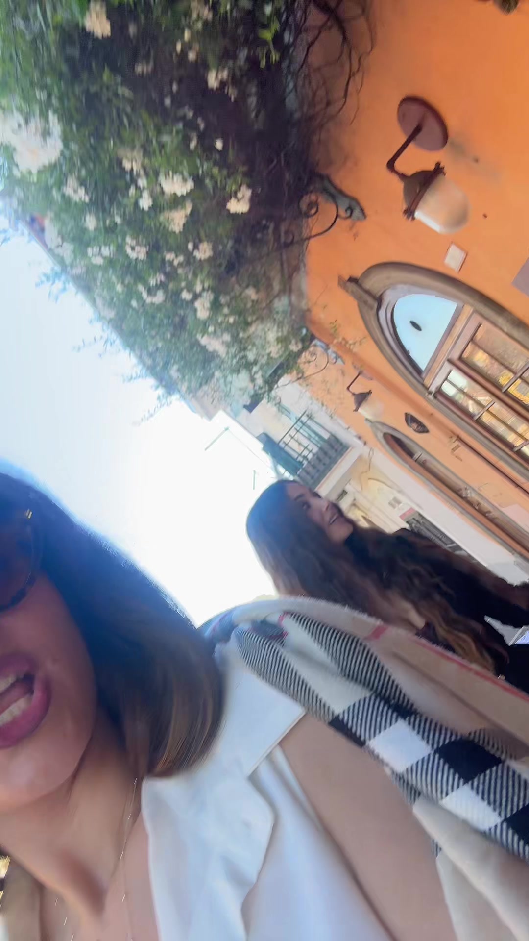 @Irsa.cybi