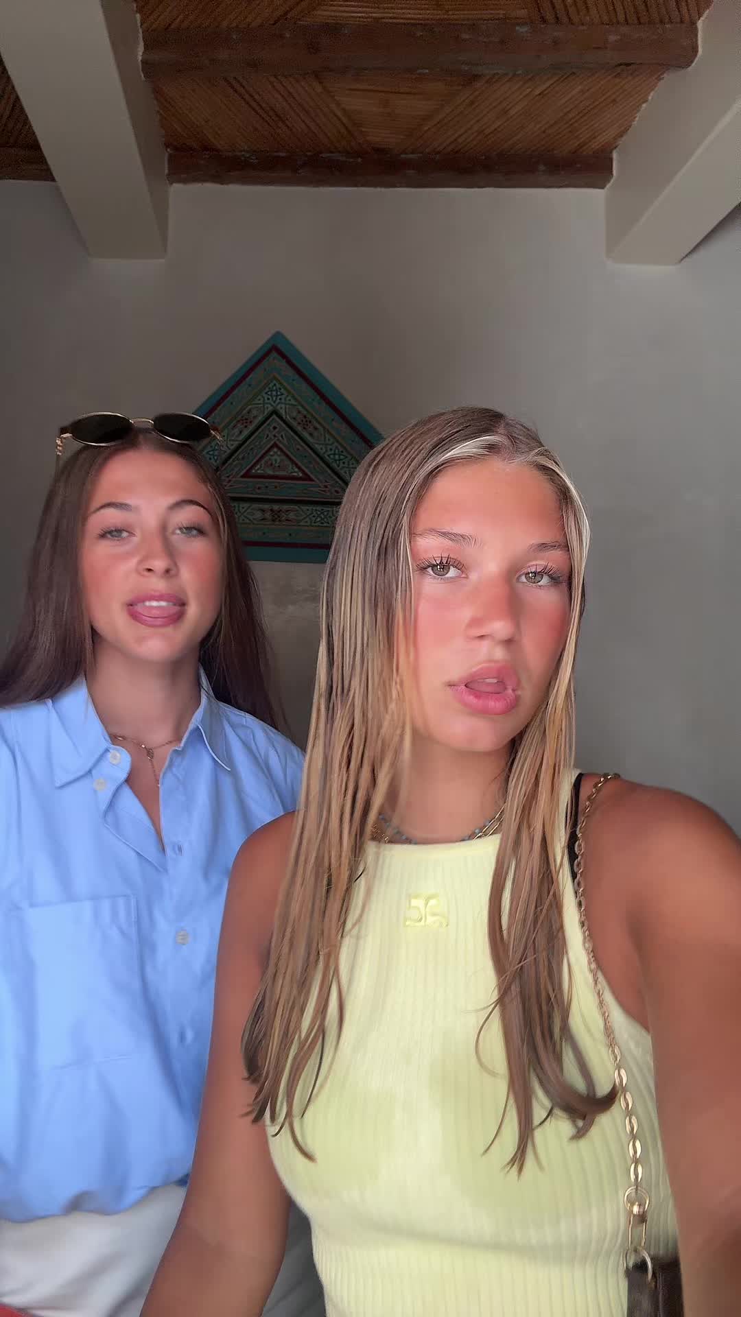 @C&eacute;lia