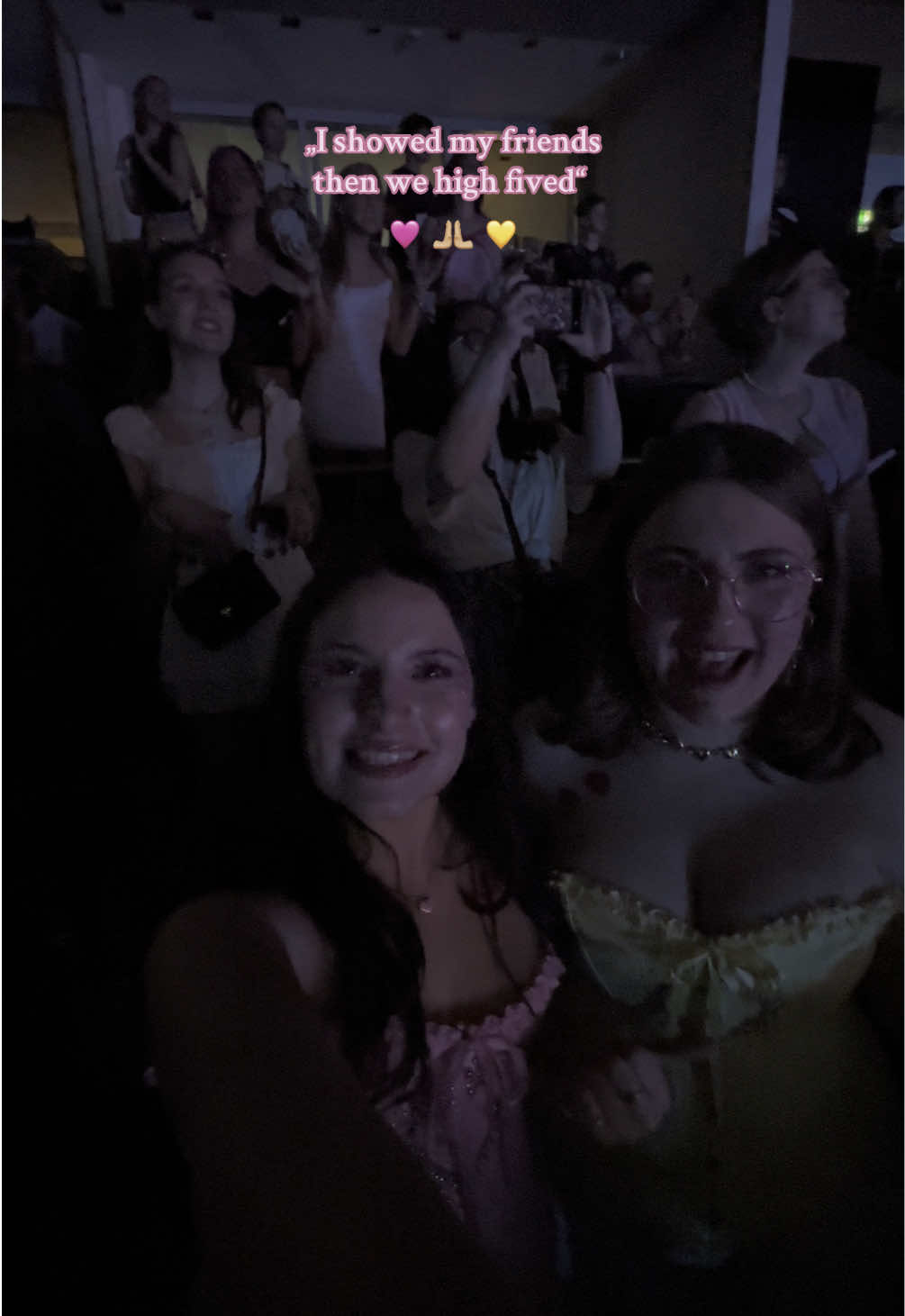 @maya🌸