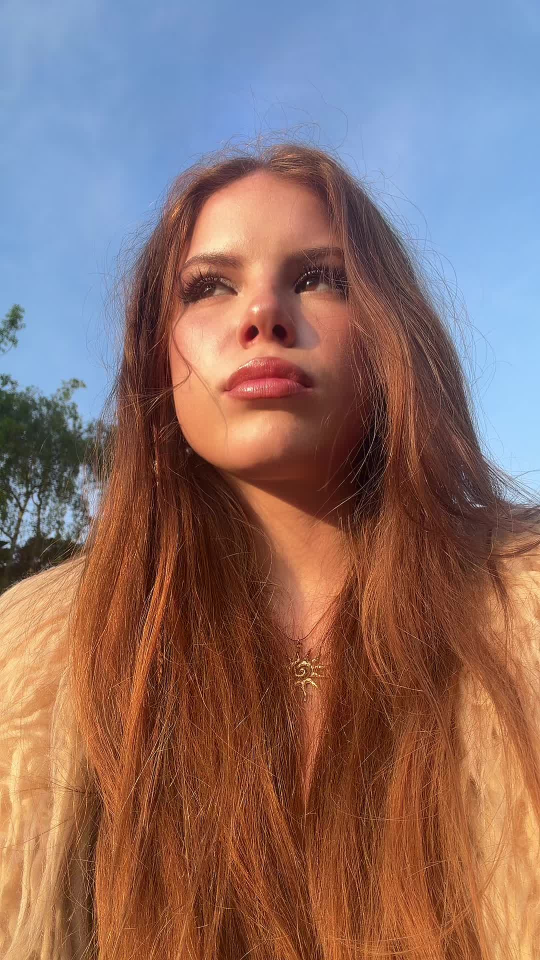 @isobel