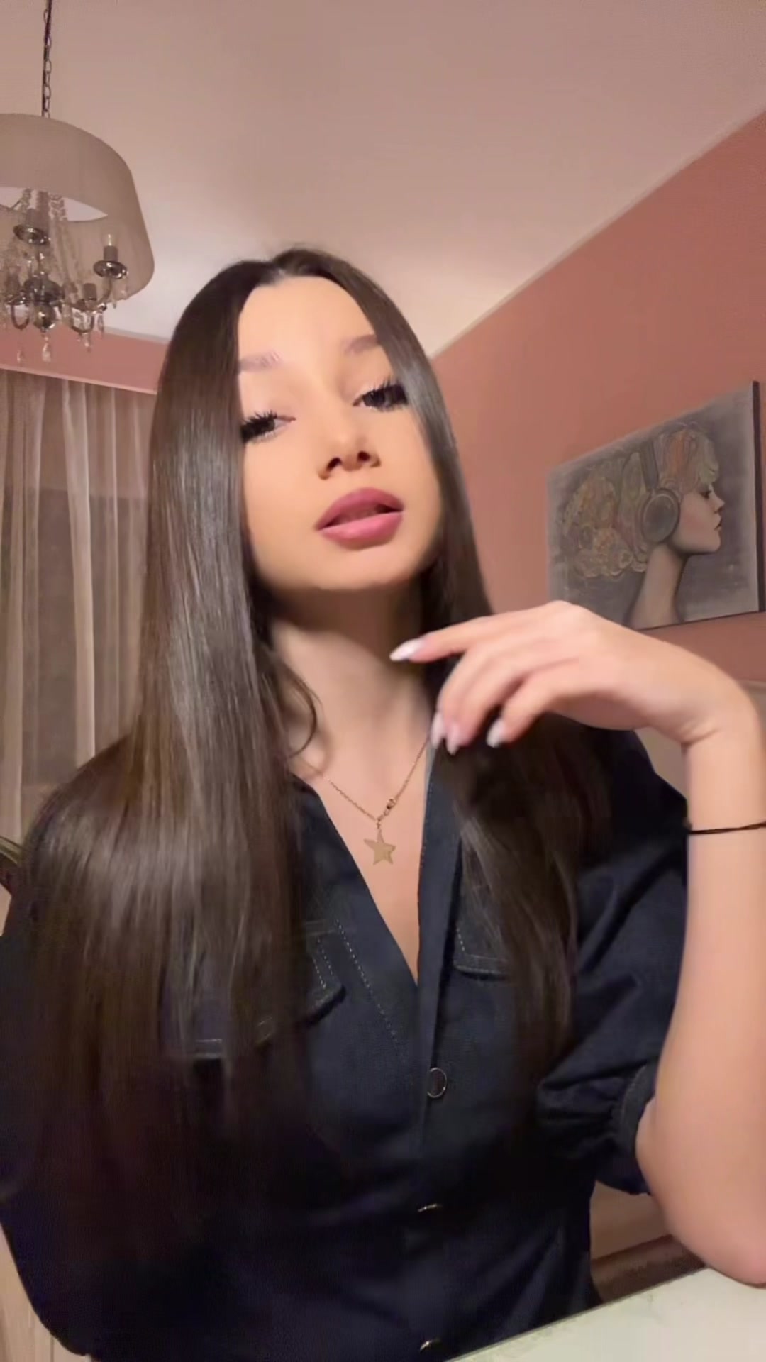 @Lara