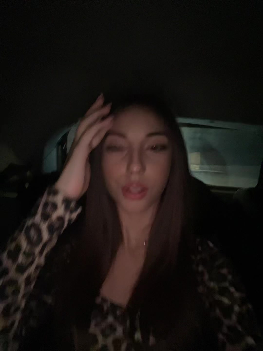 @𝓔𝓵𝓮𝓷𝓪🖤