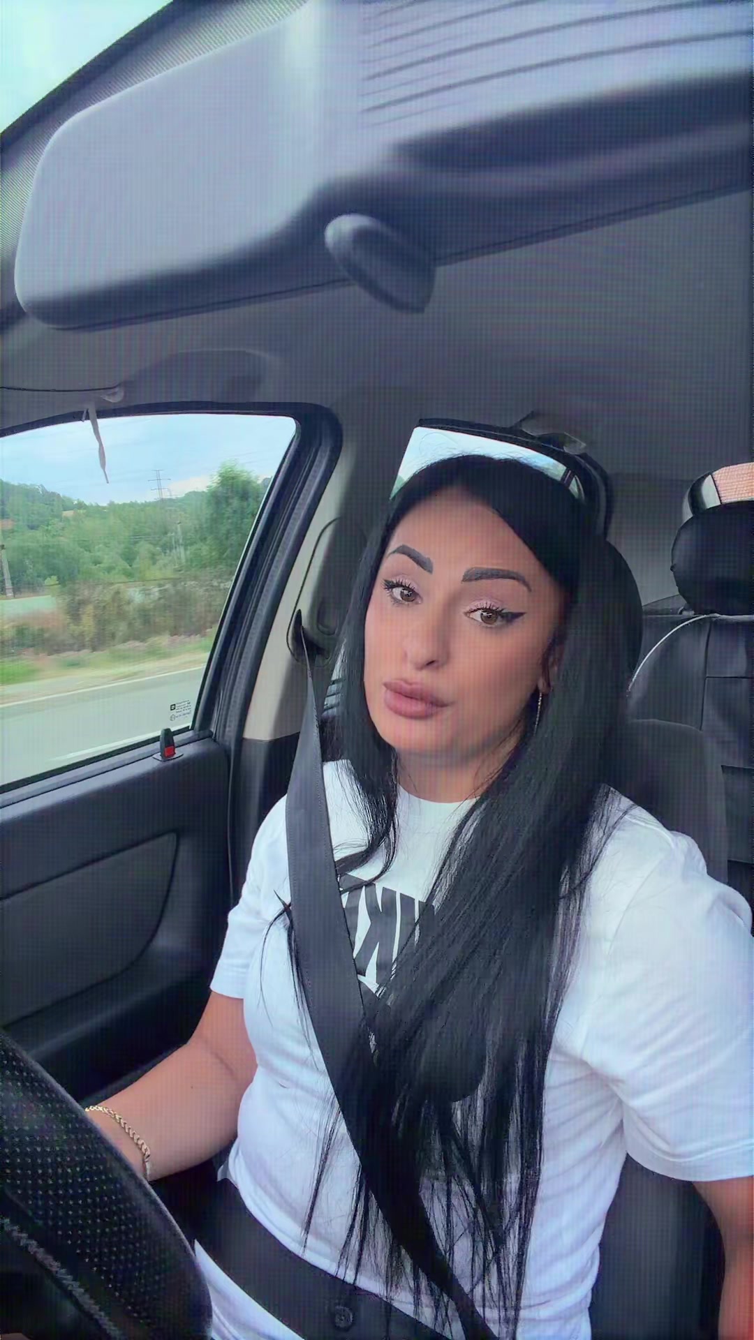 @Tina