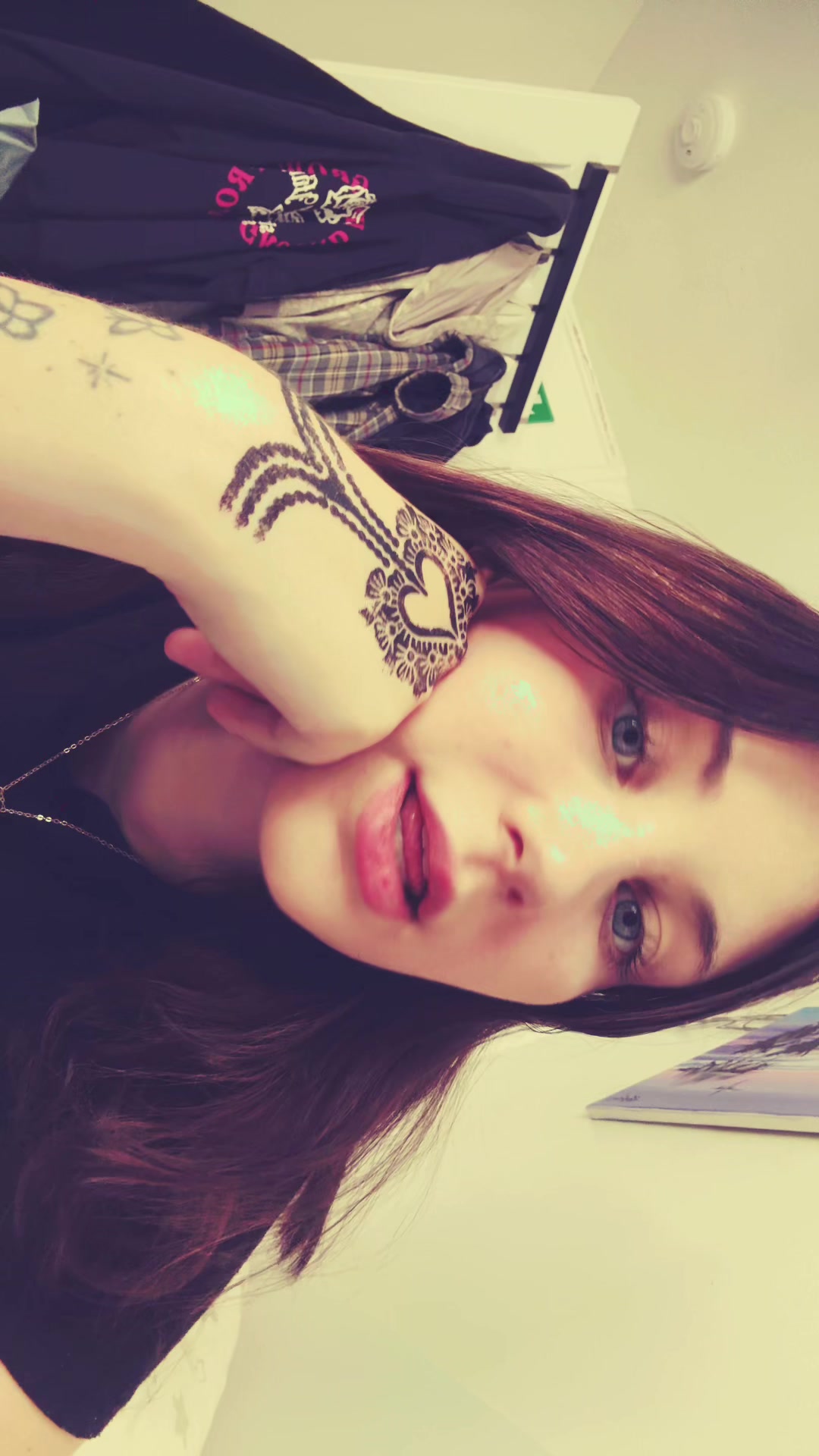 @𝒢𝒽ℴ𝓈𝓉𝓎𝓎𝓎 🧸🌻🩷