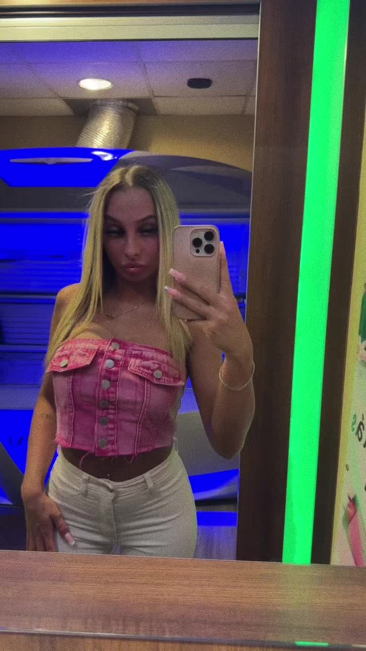 @Oszk&oacute; Eszti