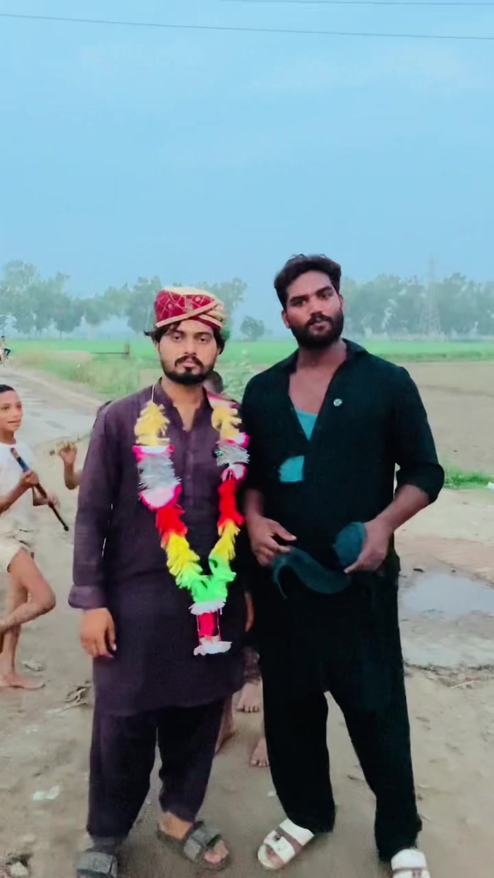@꧁★ 🤵🏻♂️😜 لاڑا پنجاب دا ★꧂