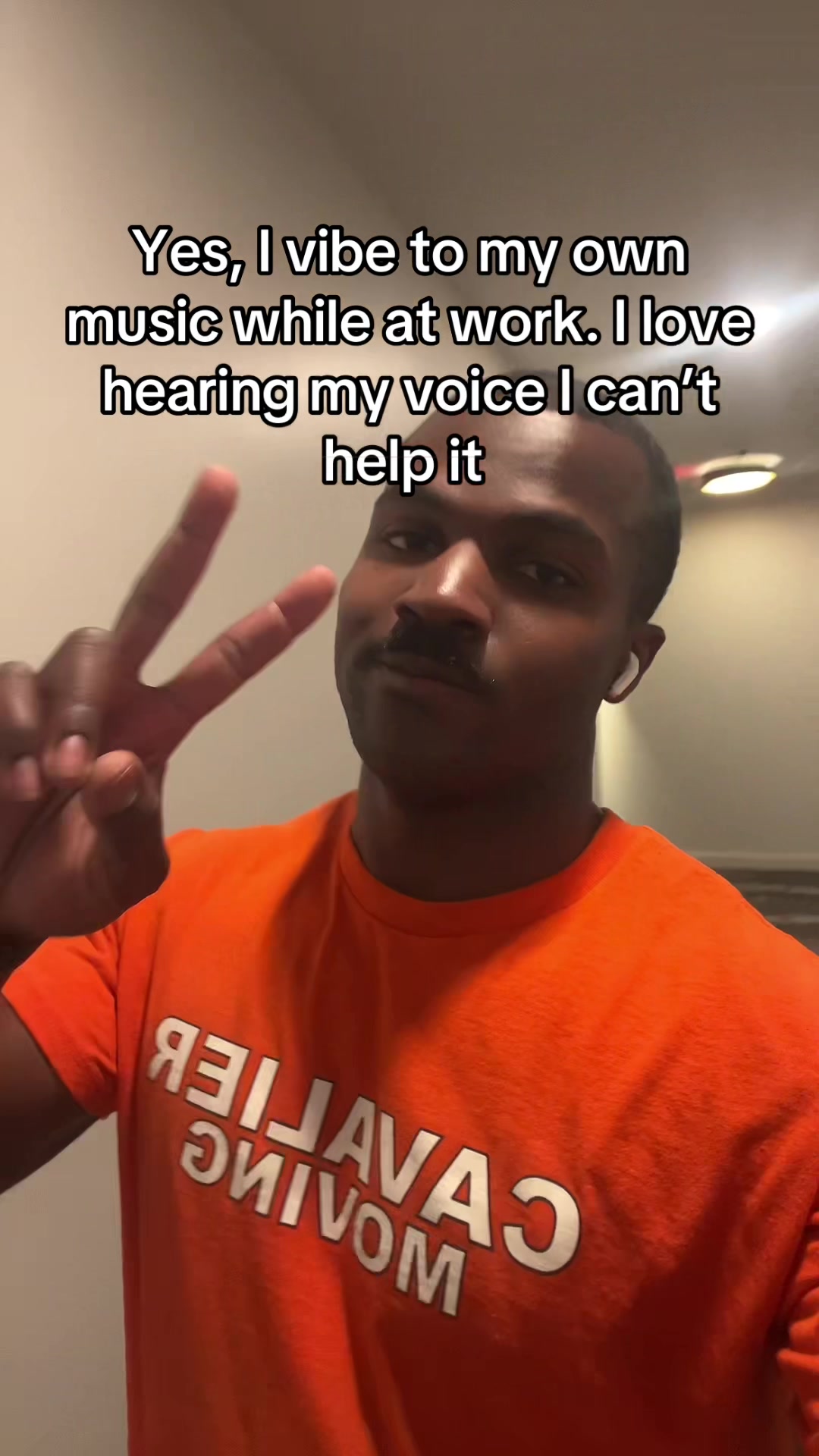 @D.TRAVIS