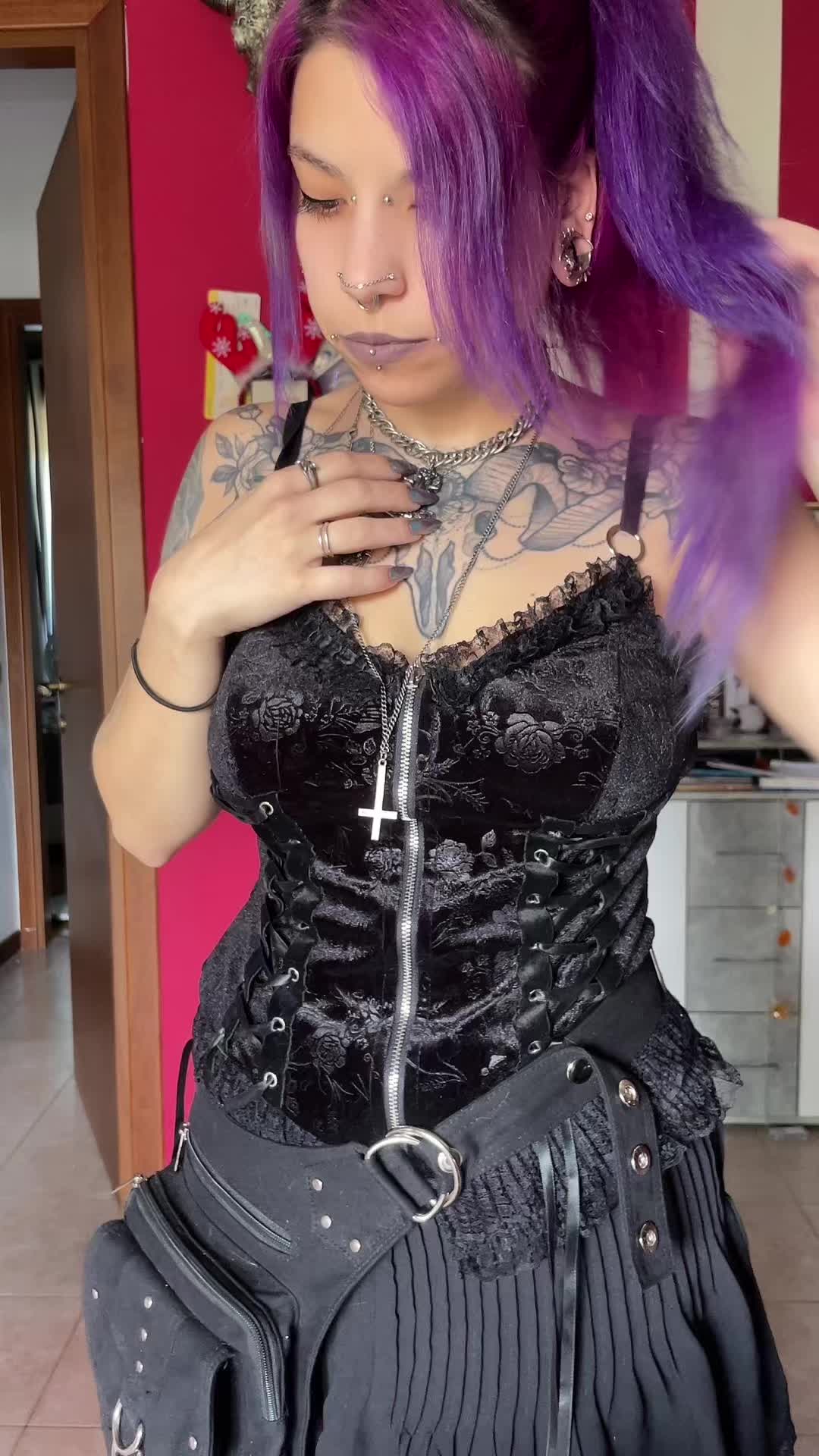 @Eleonora