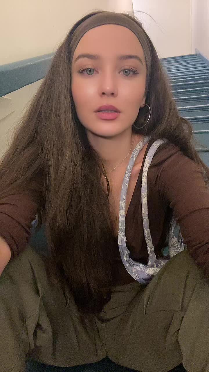 @Ariela