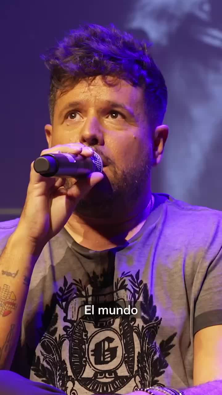 @El País
