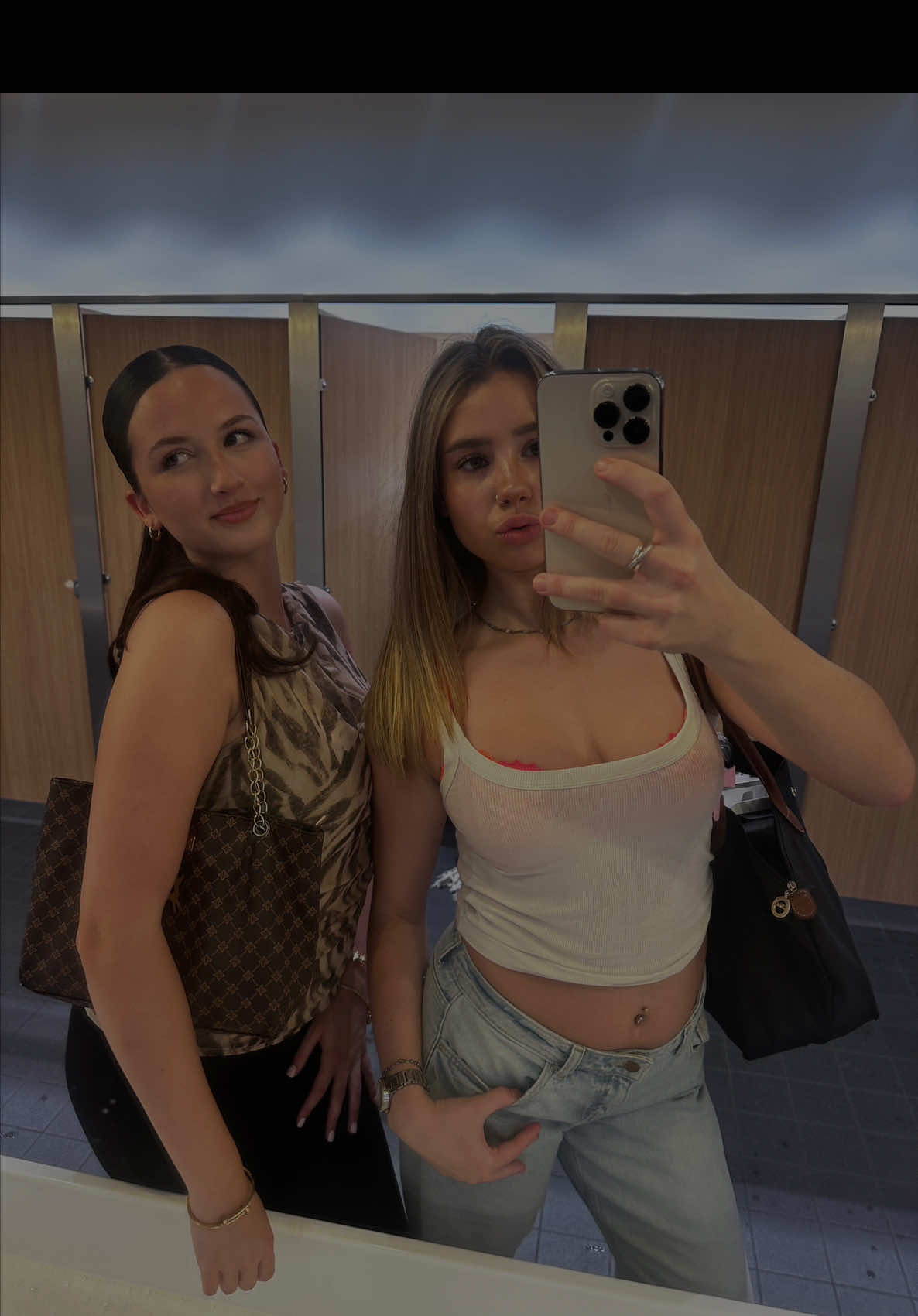 @siennaroseᥫ᭡