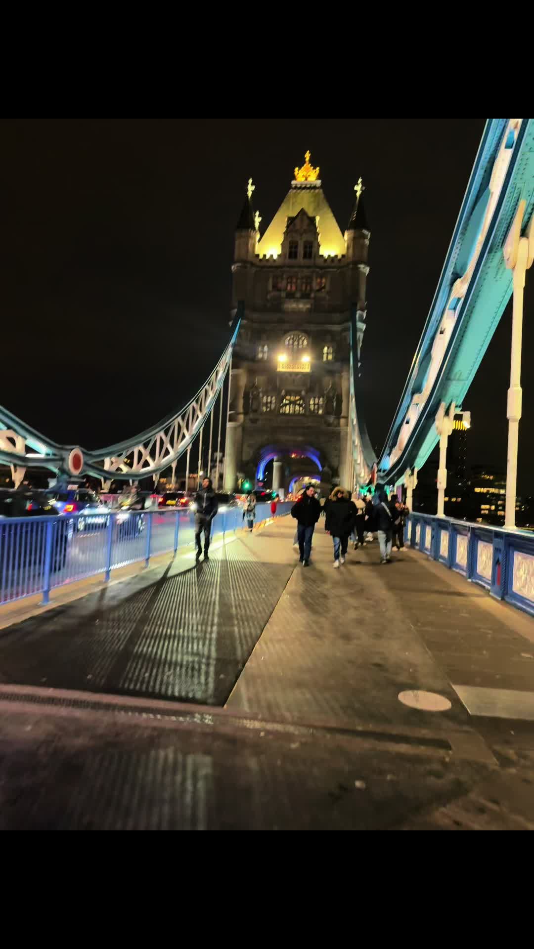 @Lily🇱🇸🇬🇧