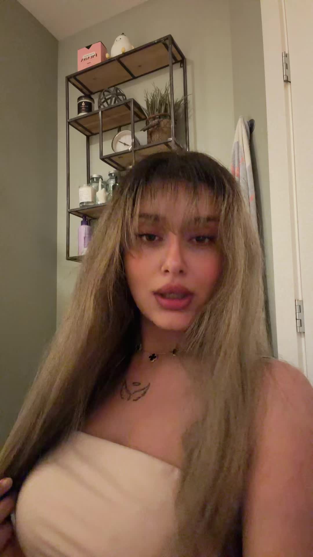 @Lena