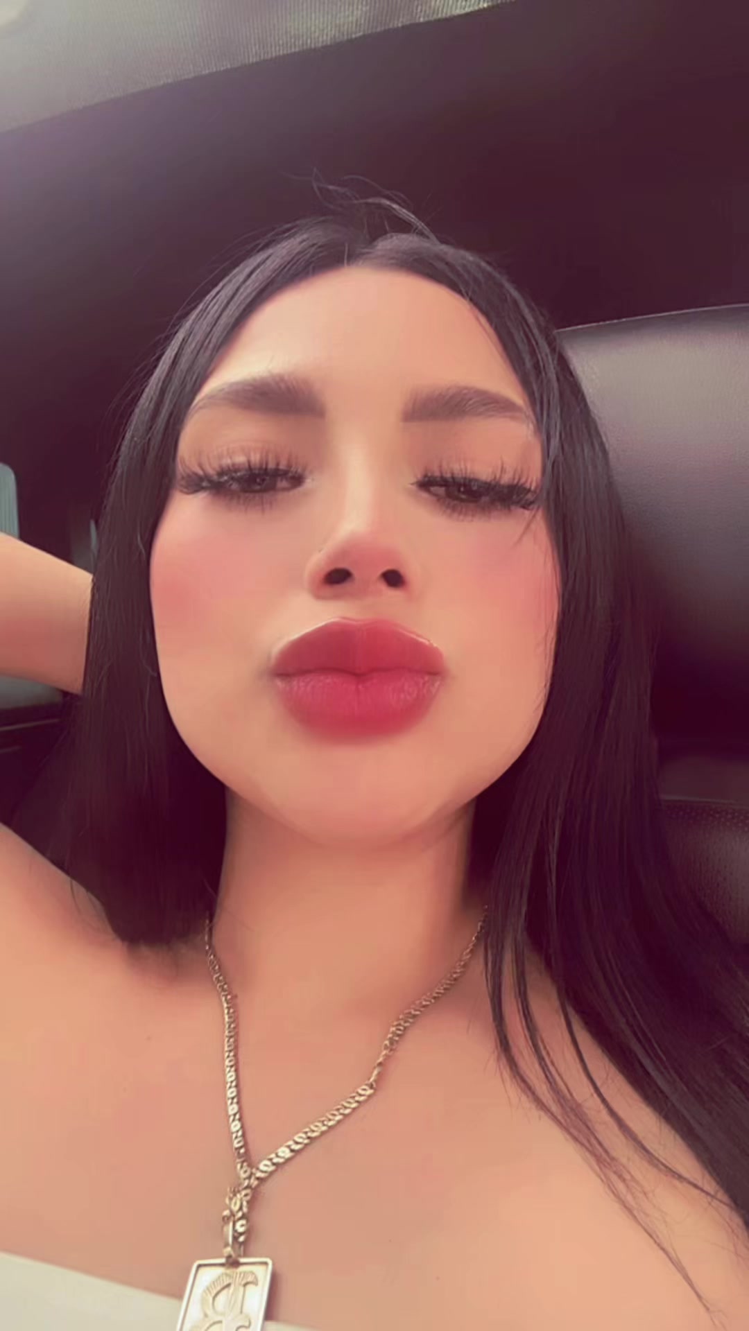 @B.C🧸🧿📿💋