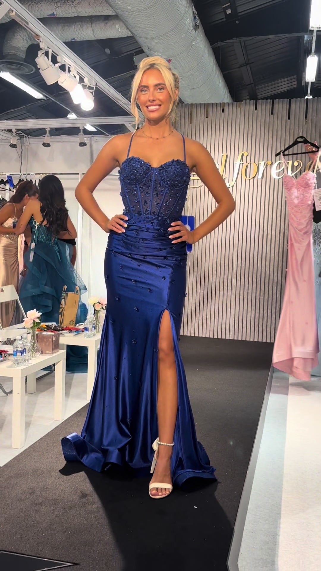 @Star⭐️Bridal Boutique