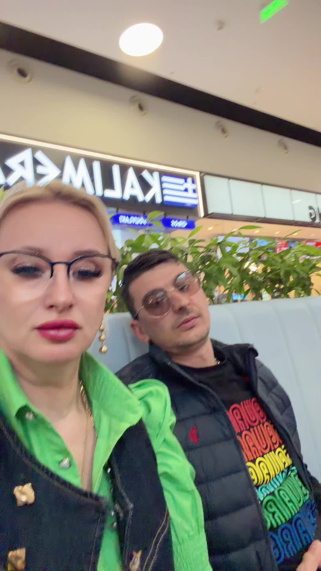 @FeliciaMoldoveanca77
