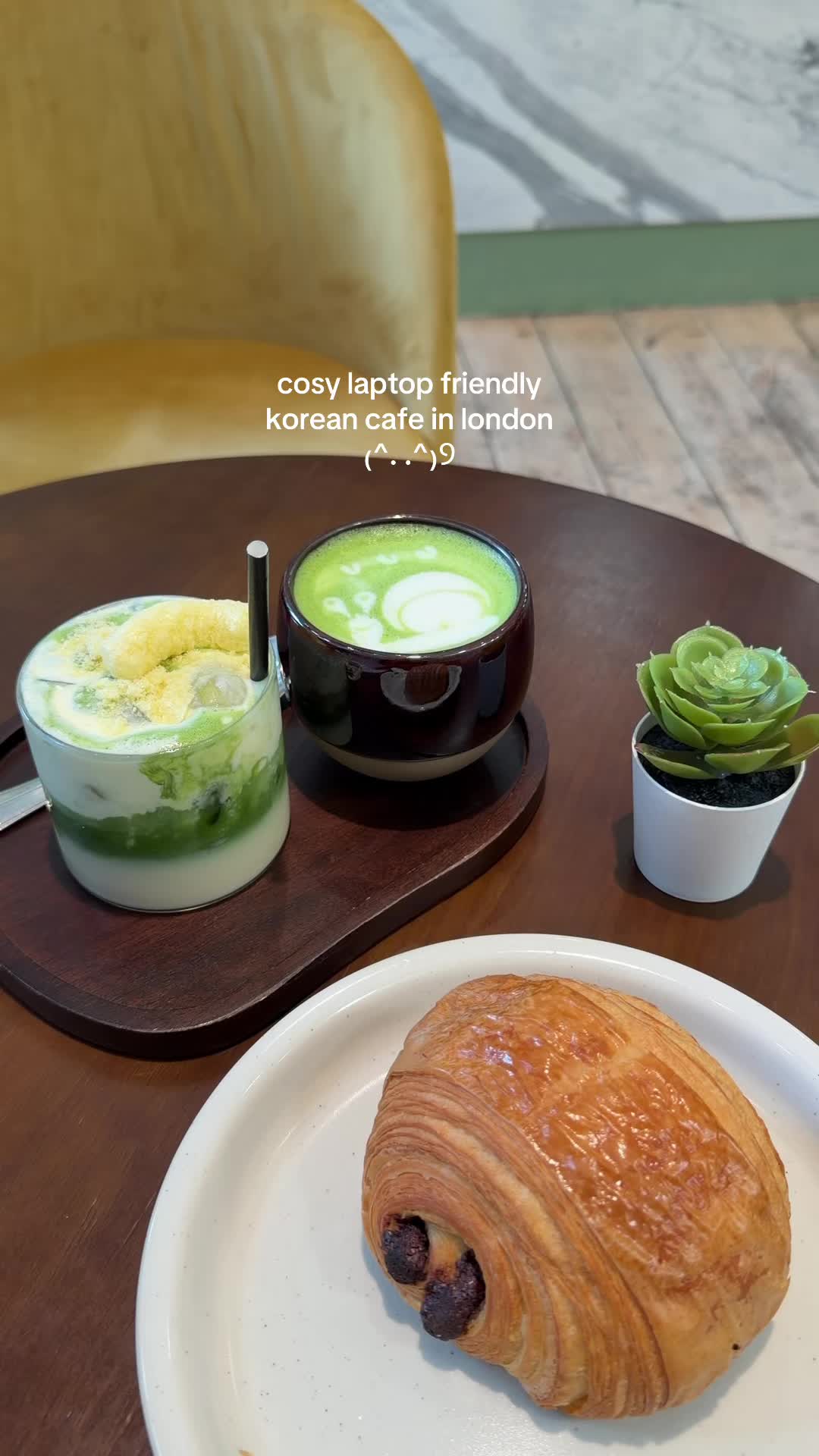 @cafe hopping 🍵ྀི