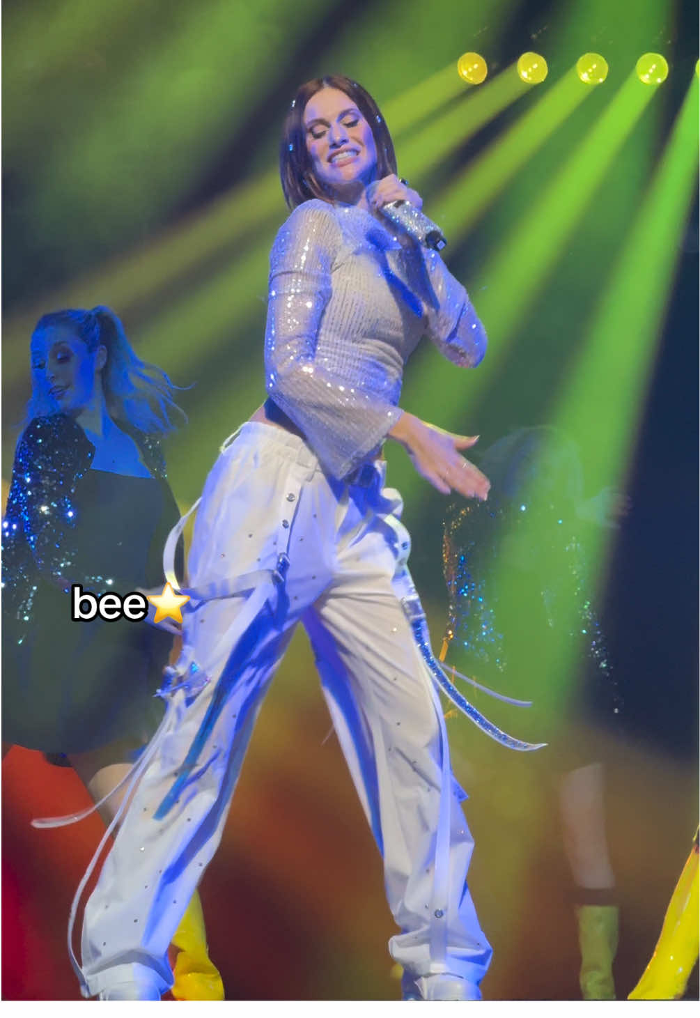 @bee⭐️