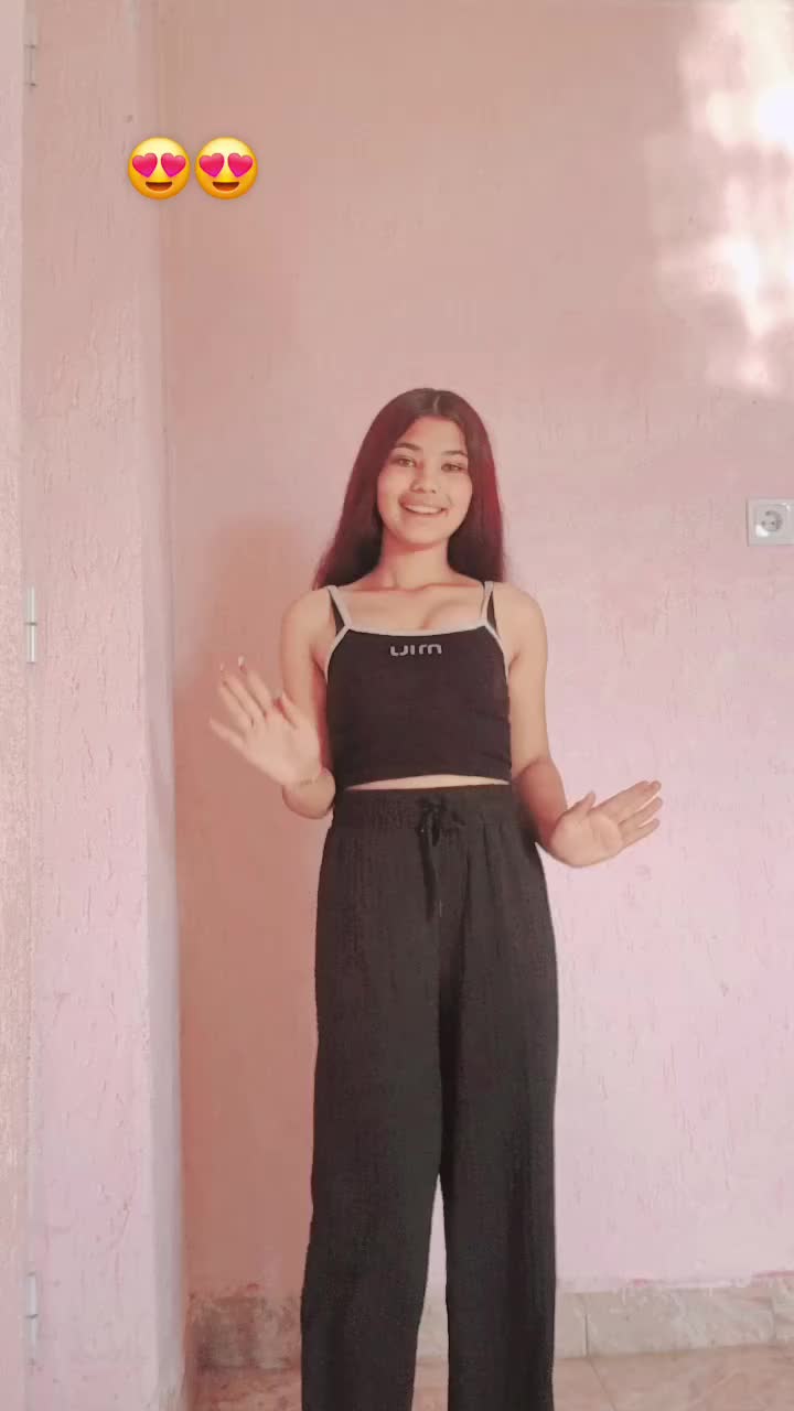 @Valentina🙉❤️