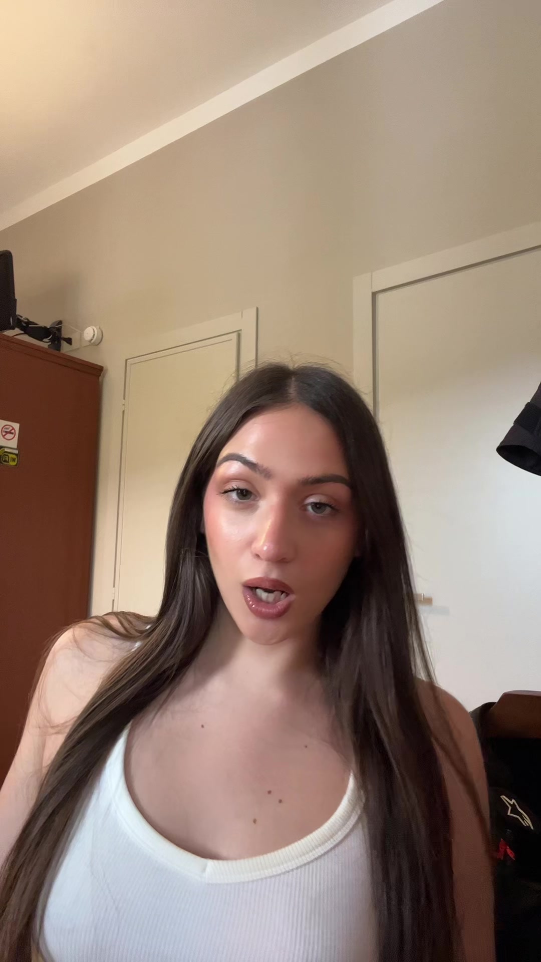 @Laura Sabia🫦