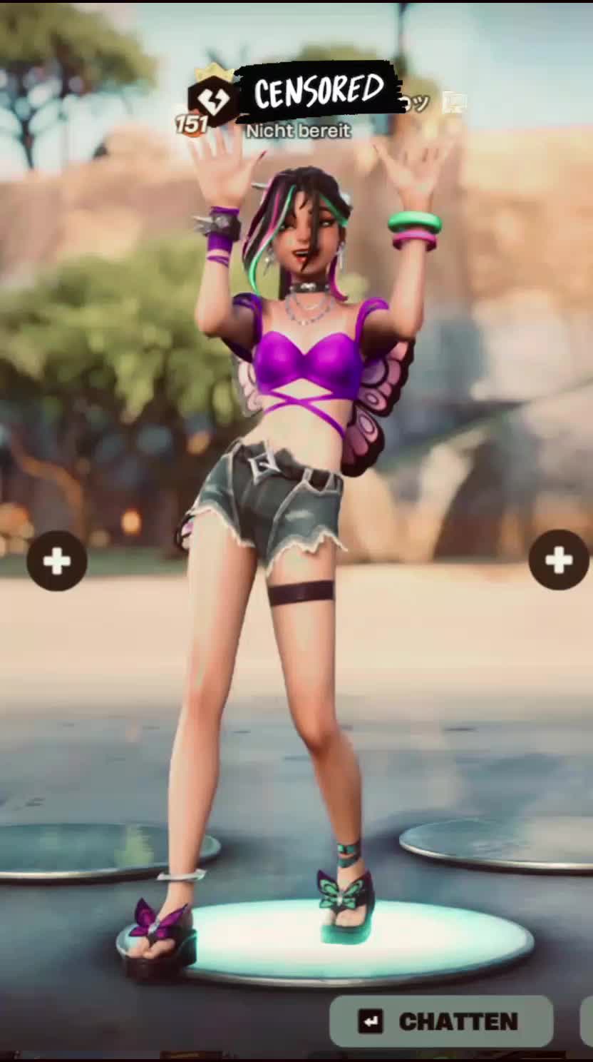 @NudelQueenJule