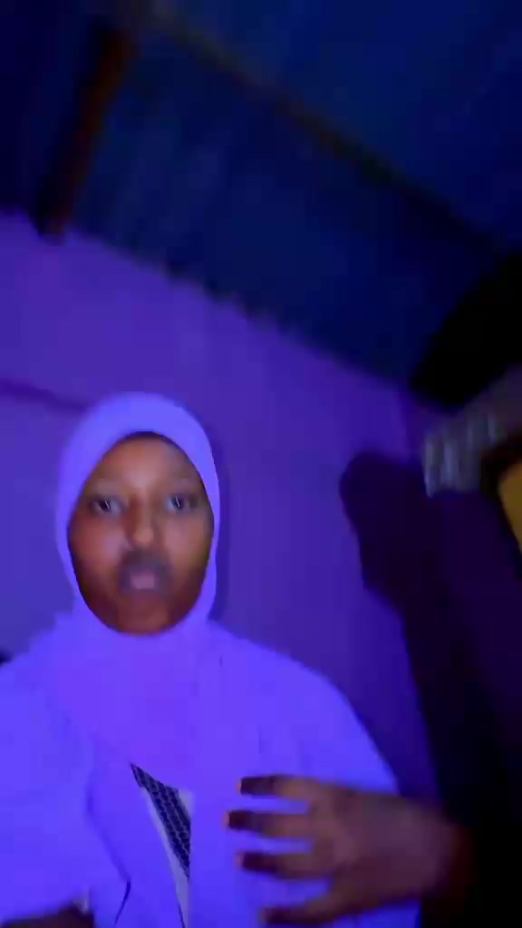 @Love birds somali A ~H