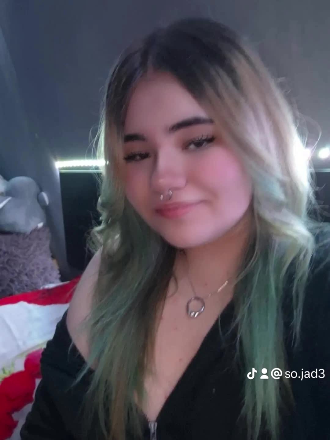 @Jade-