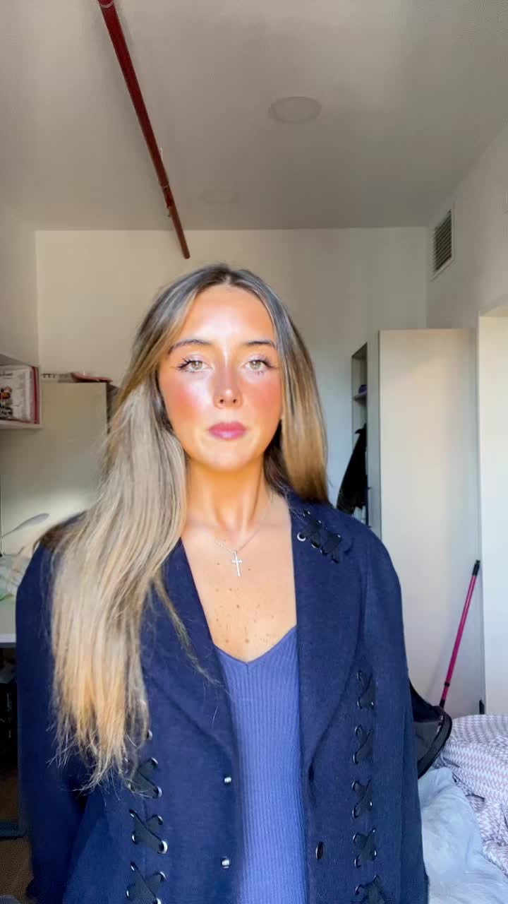 @Adrianatsantamaria