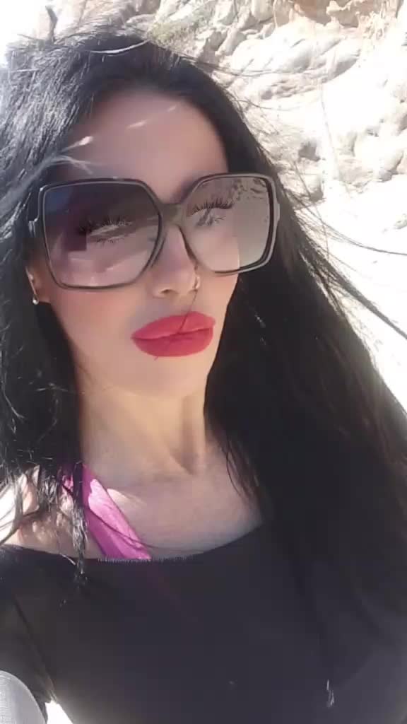 @Esmeralda
