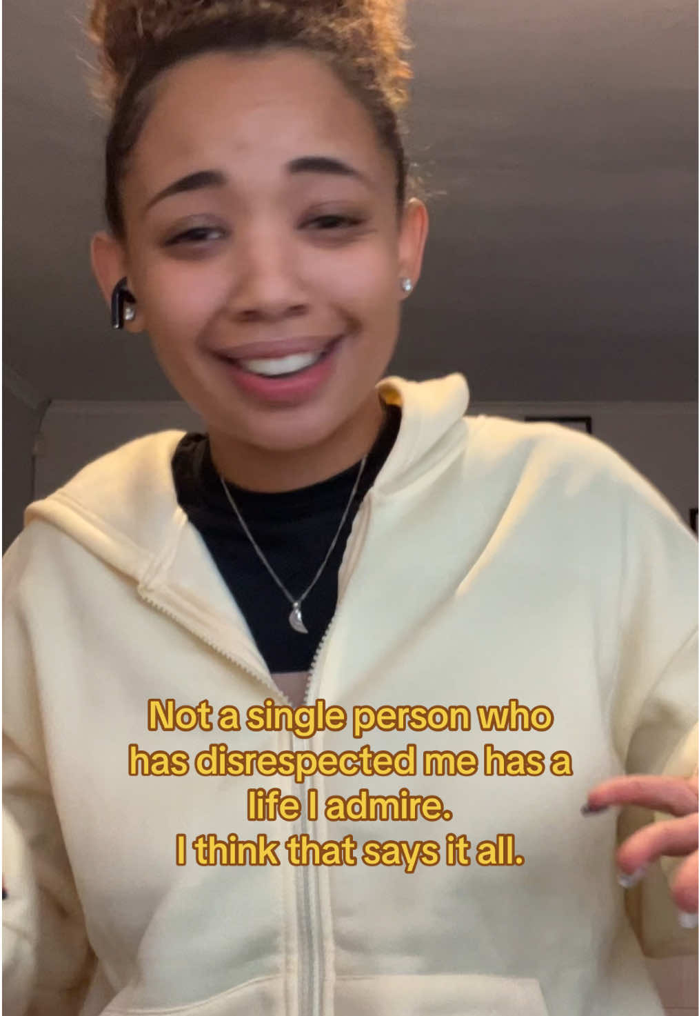 @caitlinnjayde