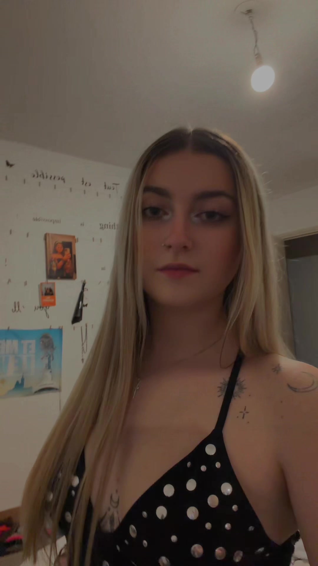 @Léora ✞🤍