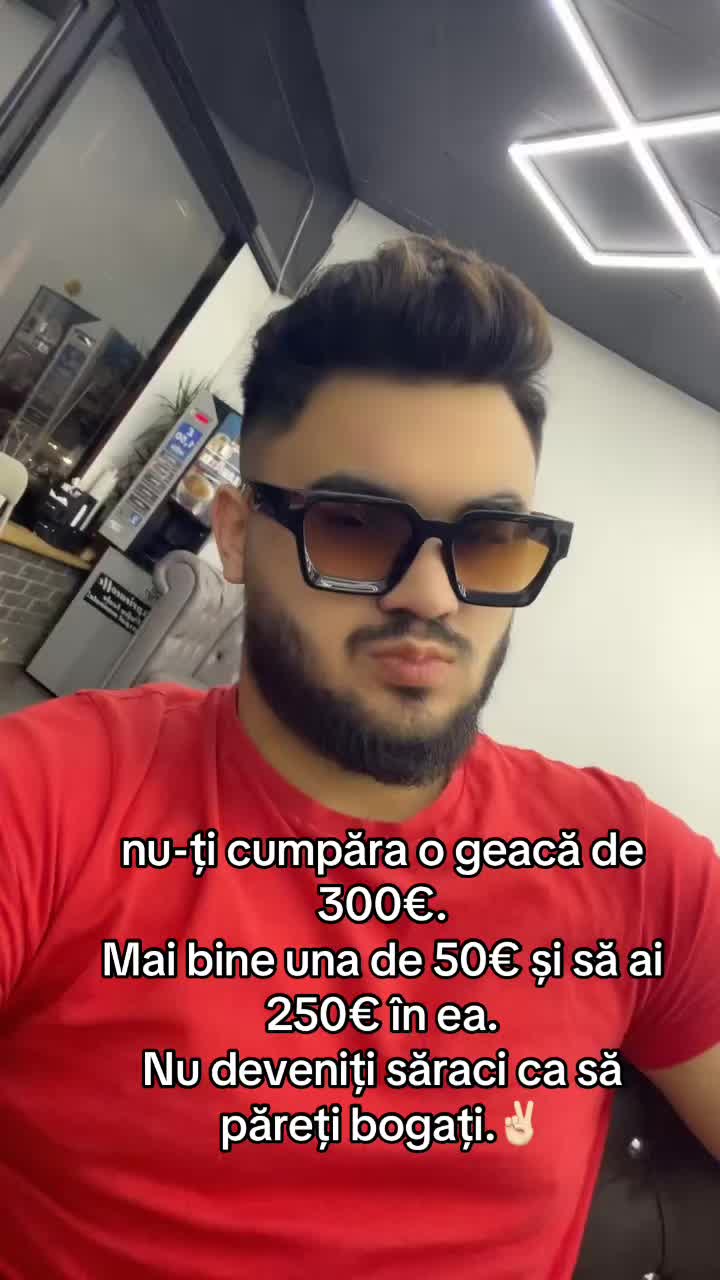 @A L E X .