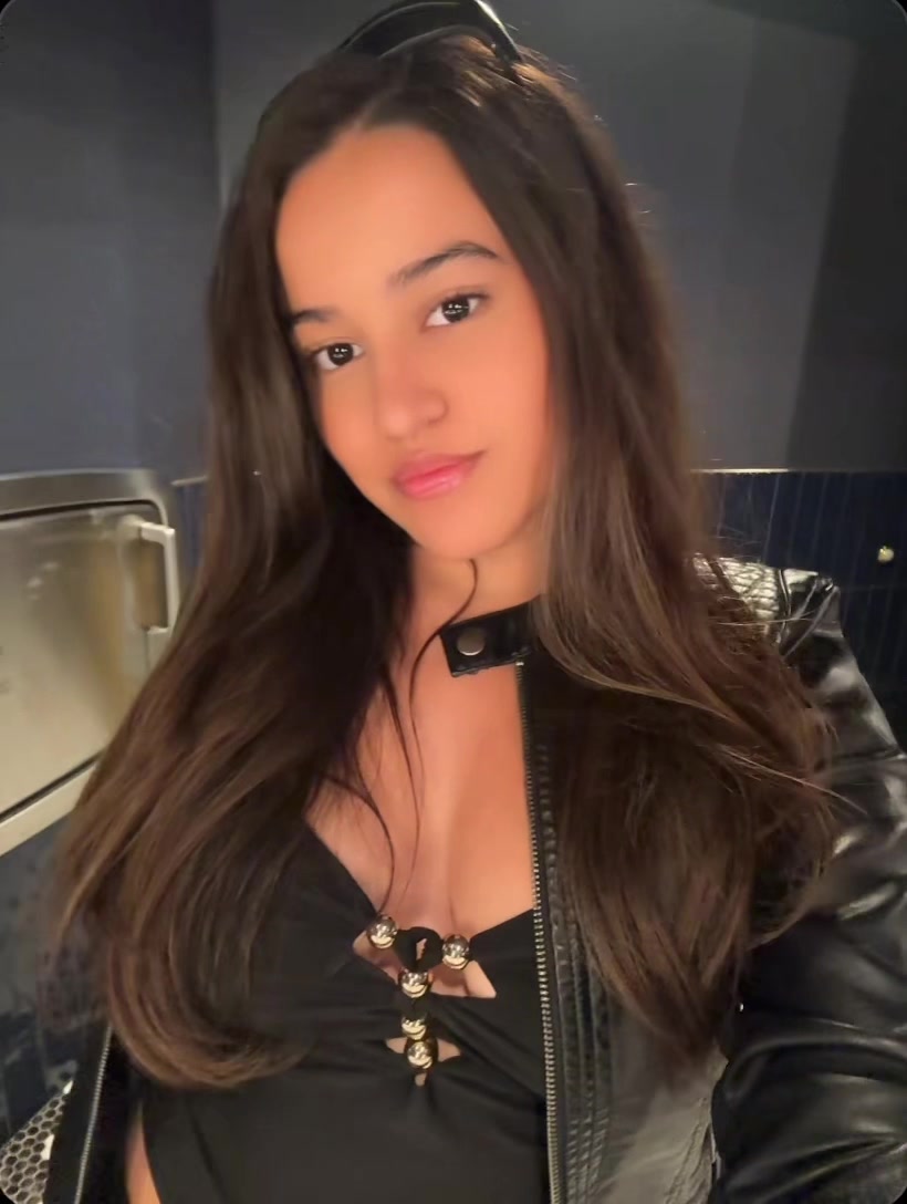 @nessa <3