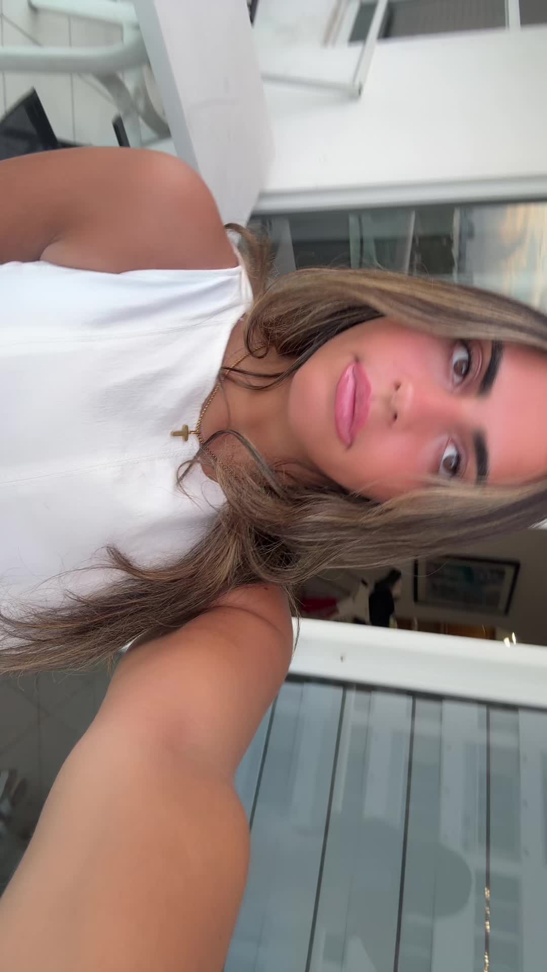 @tova_weiss