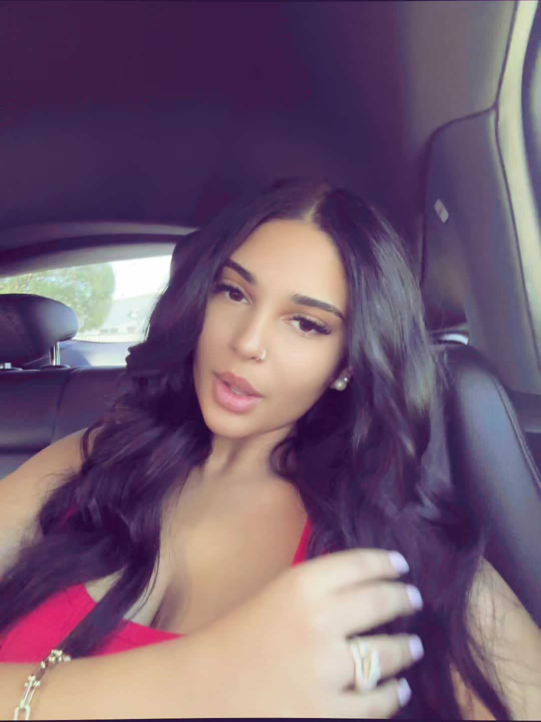 @𝐋𝐢𝐥𝐞 🐝