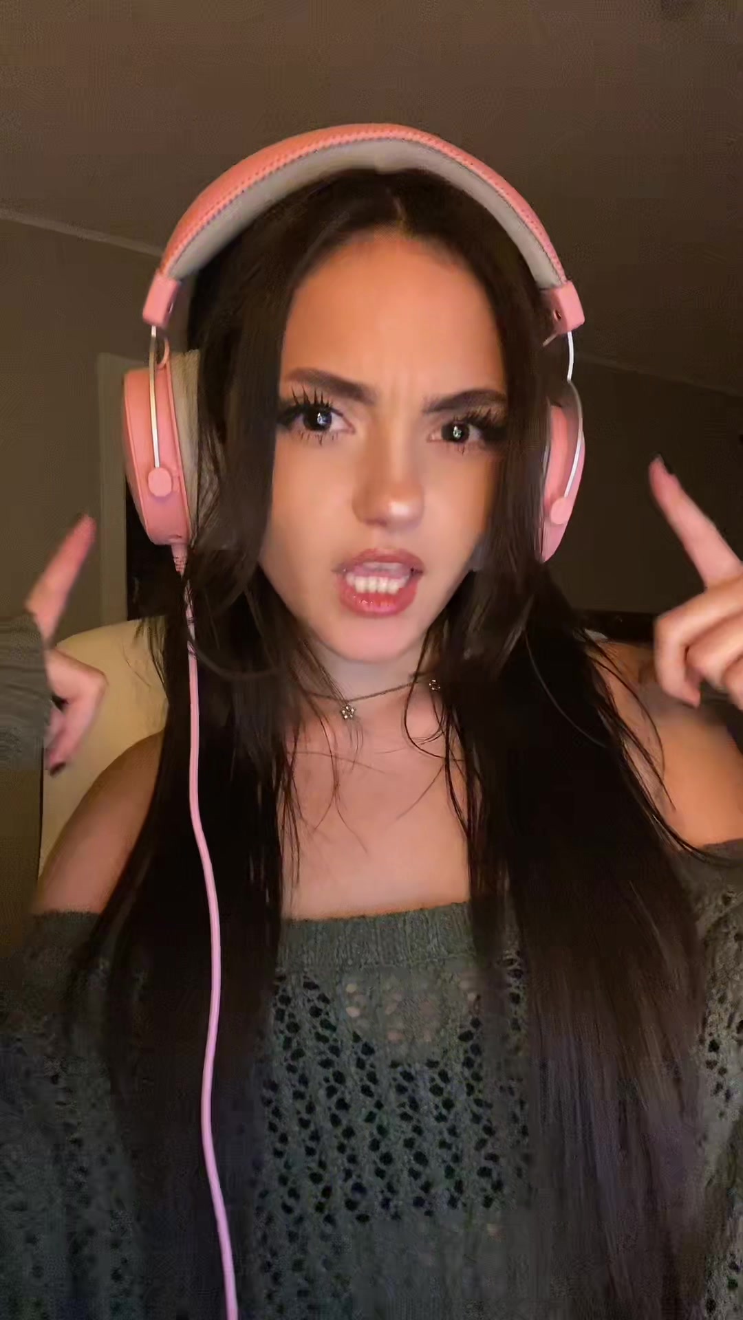 @karebear 🧸