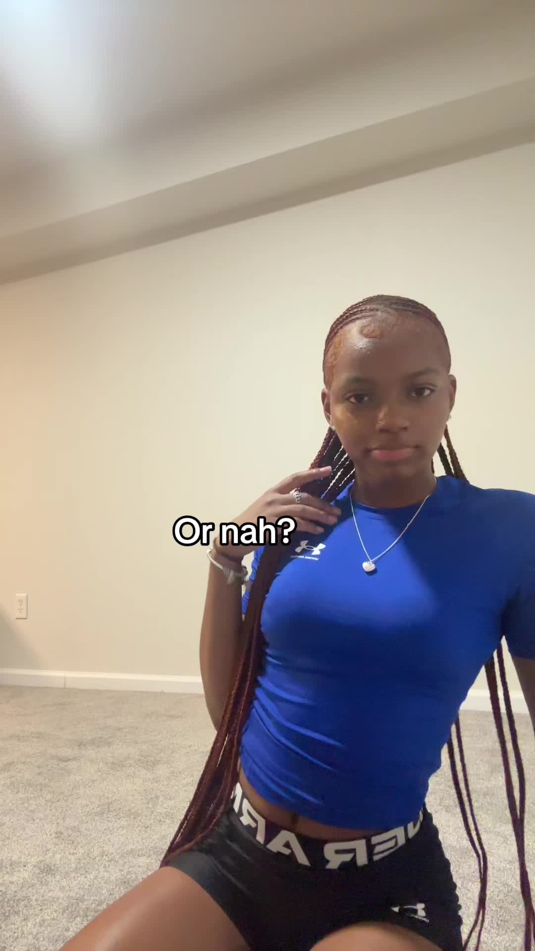 @niyaahmonaee