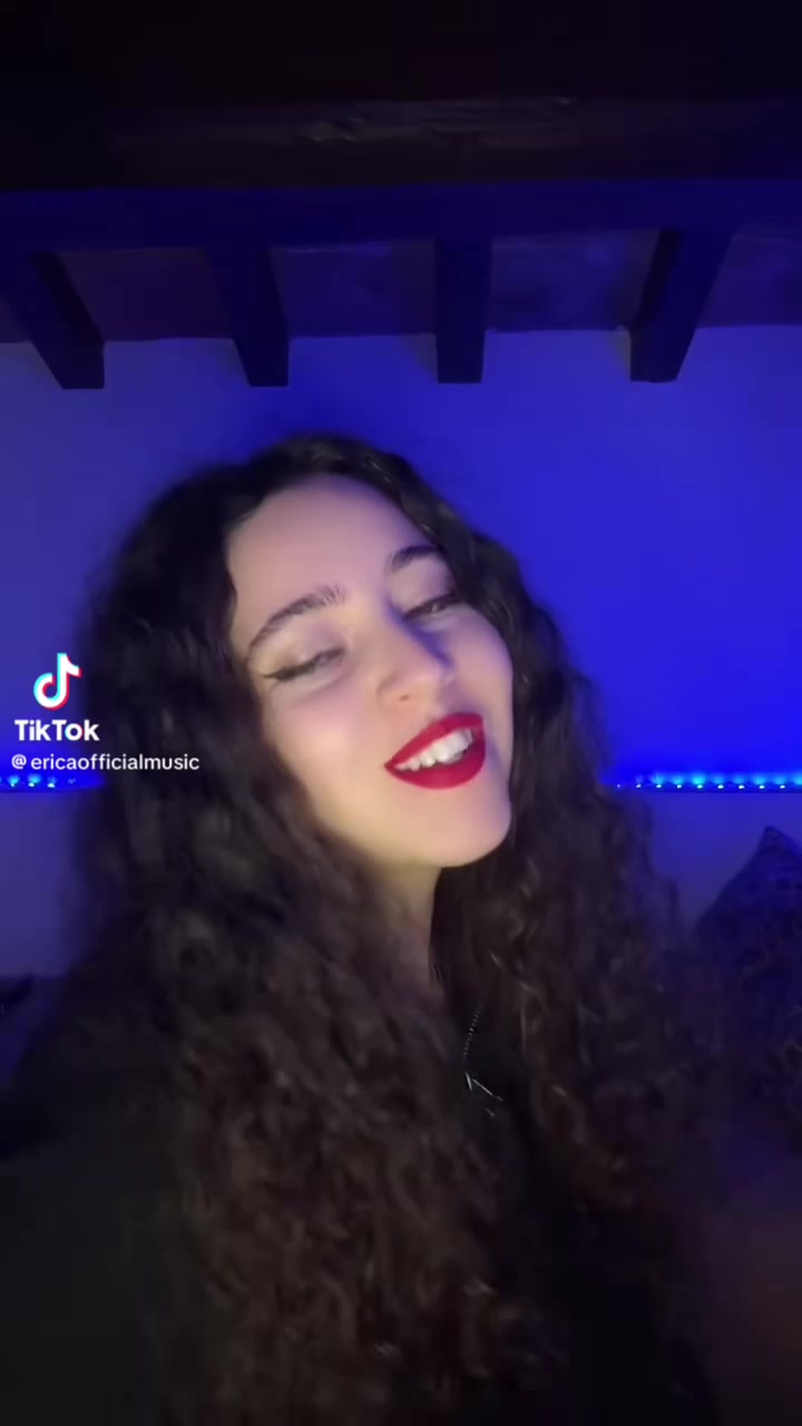 @Fan  page  Erica taci