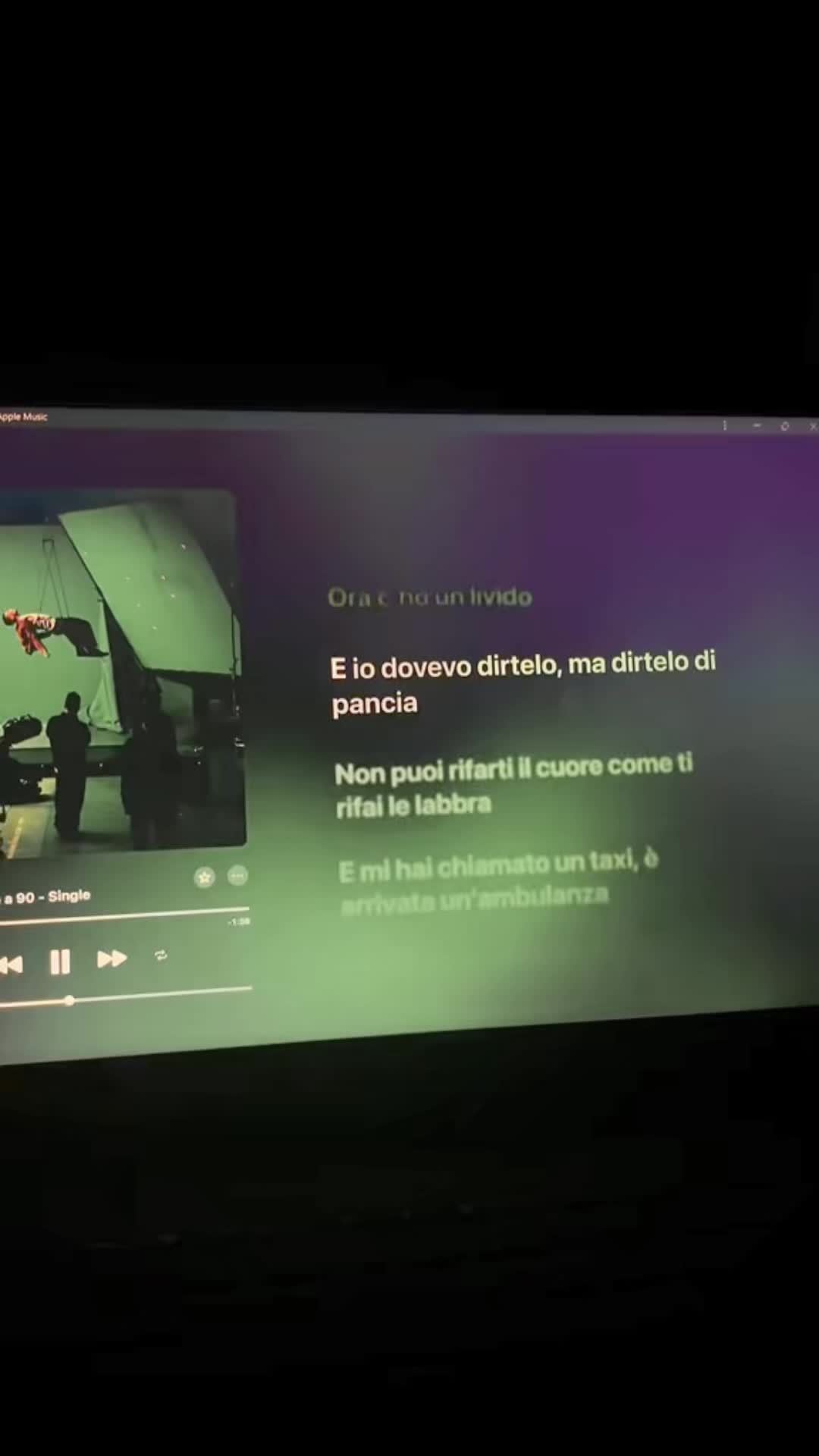 @Testi e Lyrics Canzoni