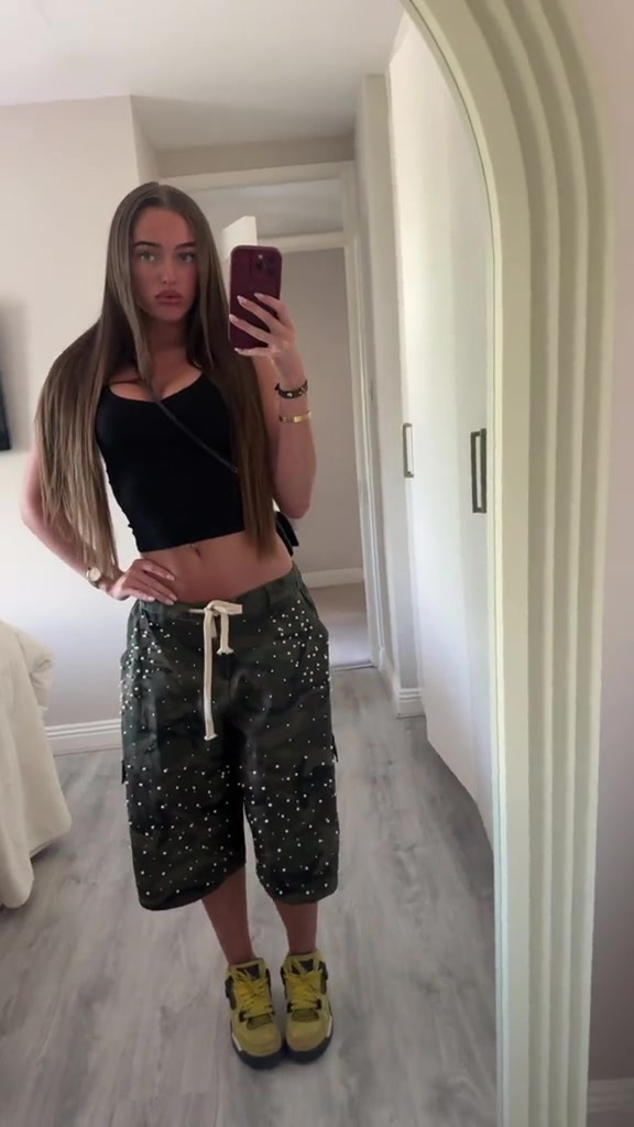 @ava ✪