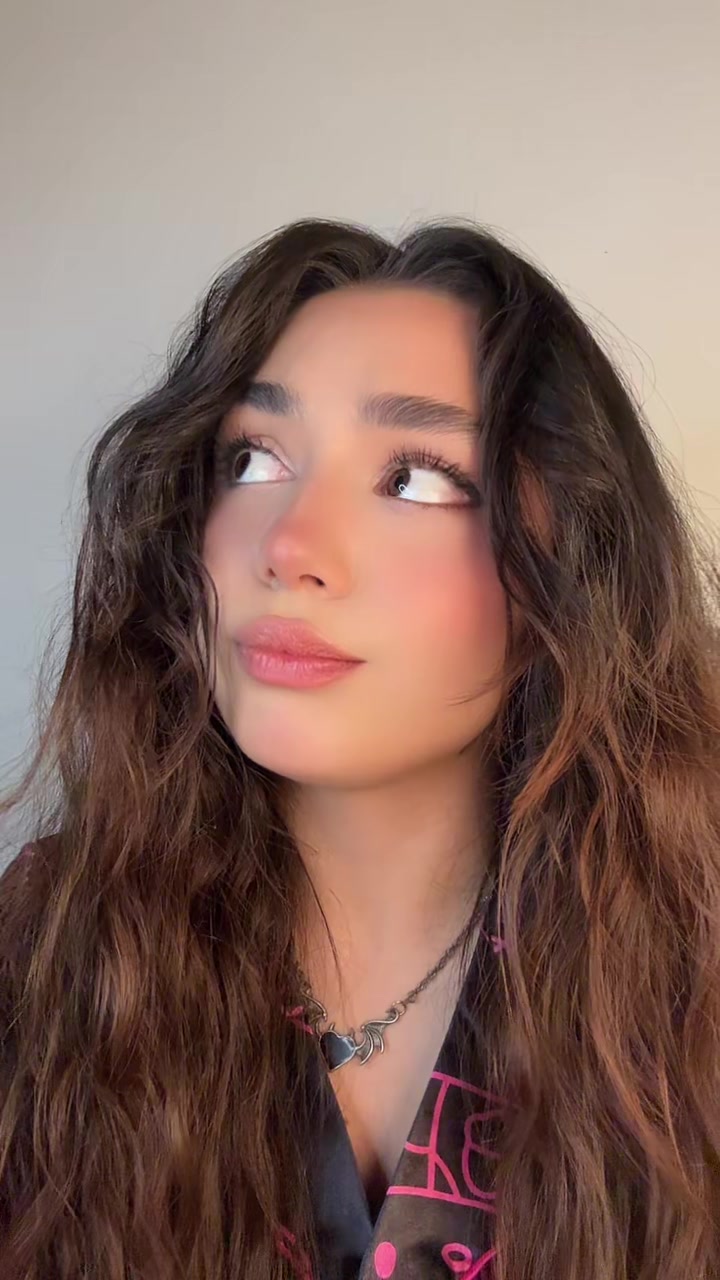 @𝓗𝓪𝓵𝓸𝓻𝓪🧚🏼&zwj;♀️✨
