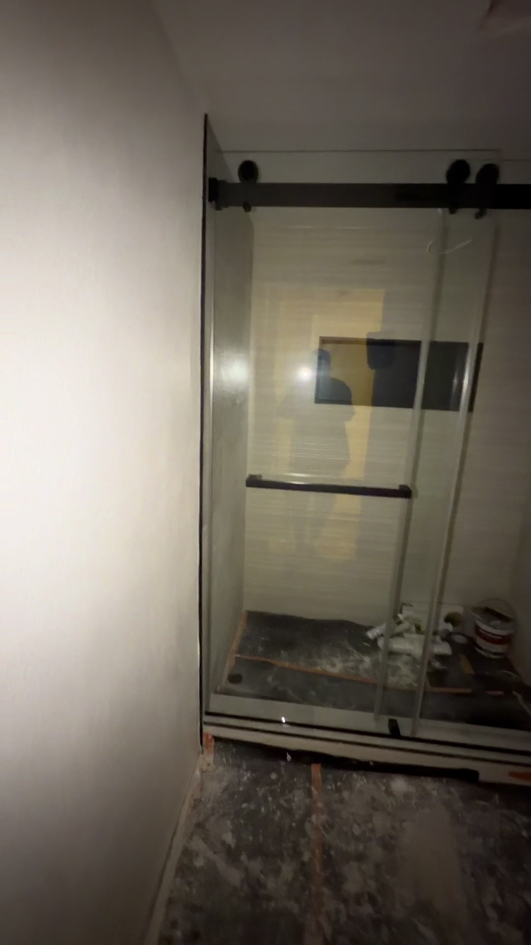 @chavaglass