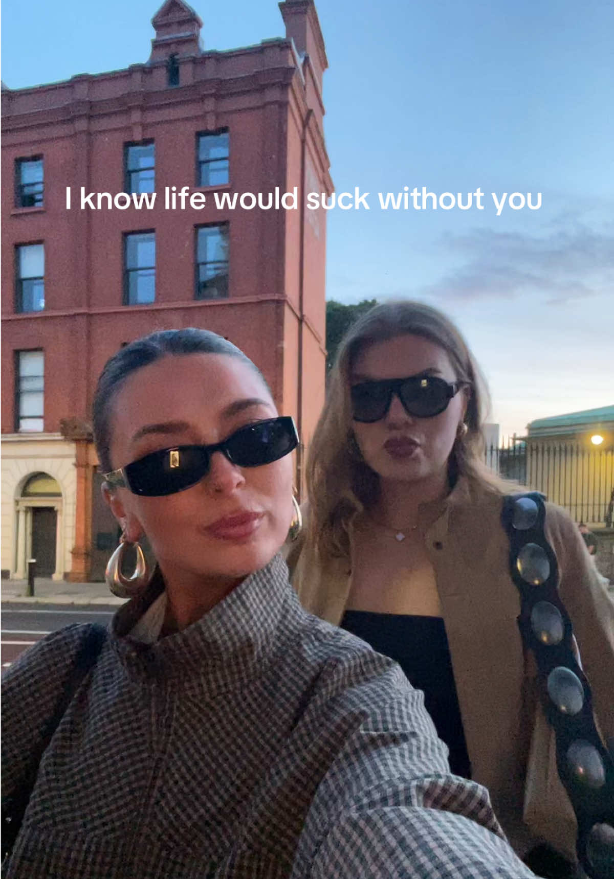 @Eva