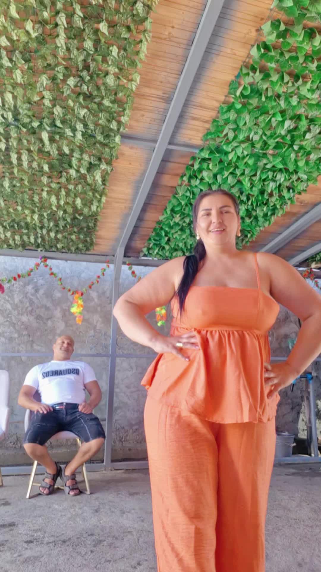 @manuelaapostolach