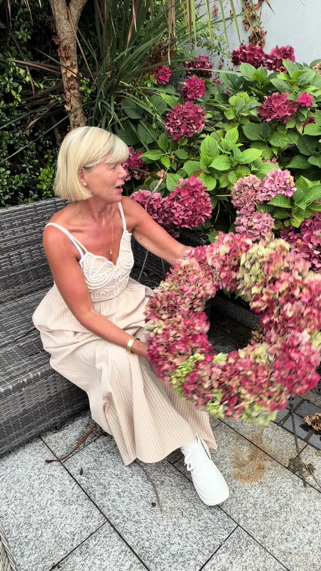 @kaysflowerschool
